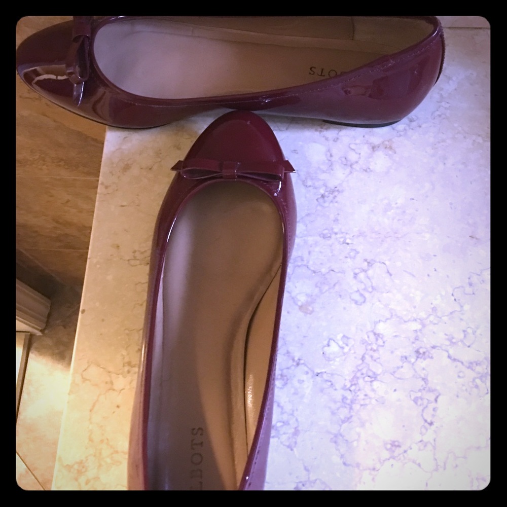 Burgundy ballet flats EUC